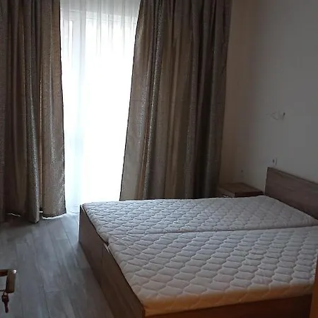 Apartamento Апартамент За Гости Ниш 1 *